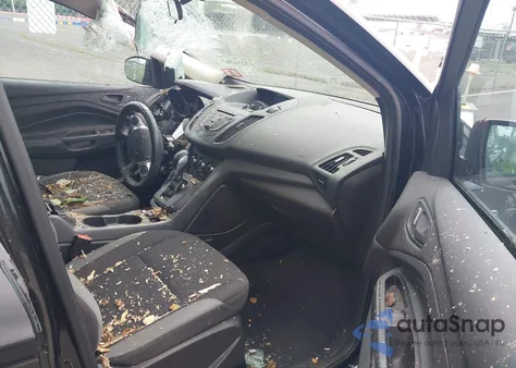 2015 Ford Escape S из США, поврежденный, VIN 1FMCU0F74FUB15705